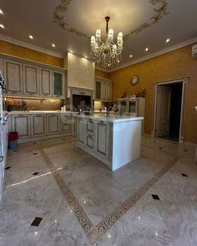 Дом 516м², 2-этажный, участок 13 сот.