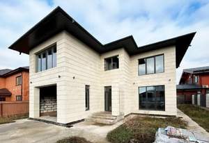 Дом 240м², 2-этажный, участок 5 сот.