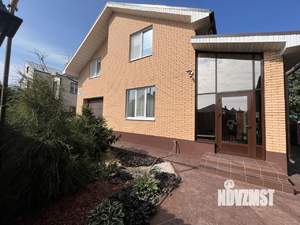 Коттедж 290м², 2-этажный, участок 8 сот.