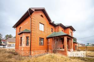Дом 360м², 3-этажный, участок 15 сот.