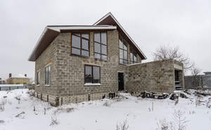 Дом 200м², 2-этажный, участок 9 сот.