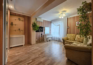 Дом 270м², 2-этажный, участок 9 сот.