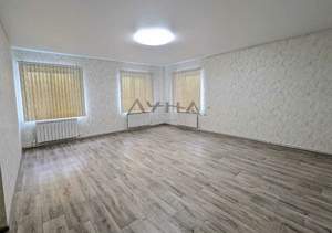 Дом 275м², 2-этажный, участок 5 сот.