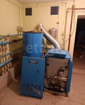 Дом 360м², 3-этажный, участок 15 сот.