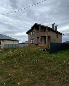 Дом 190м², 2-этажный, участок 7 сот.