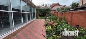 Дом 360м², 3-этажный, участок 8 сот.