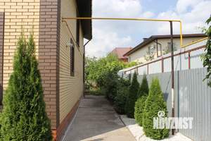 Дом 174м², 2-этажный, участок 8 сот.