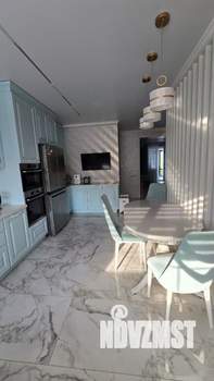 Таунхаус 220м², 3-этажный, участок 4 сот.