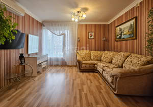 Дом 270м², 2-этажный, участок 9 сот.