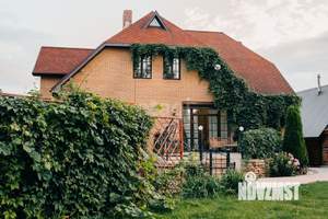 Дом 314м², 2-этажный, участок 13 сот.