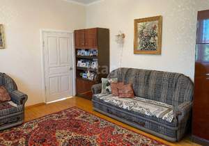 Дом 438м², 3-этажный, участок 9 сот.