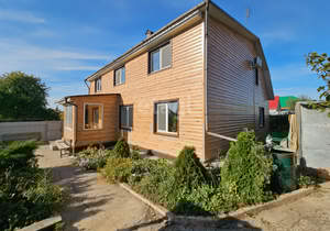 Дом 189м², 2-этажный, участок 9 сот.