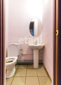 Дом 725м², 4-этажный, участок 42 сот.