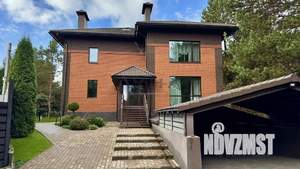 Коттедж 357м², 3-этажный, участок 15 сот.