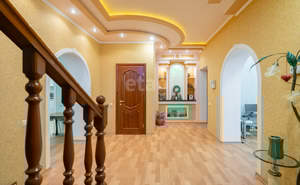 Дом 230м², 3-этажный, участок 11 сот.