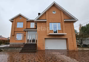 Дом 294м², 2-этажный, участок 11 сот.