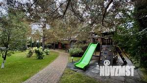 Коттедж 357м², 3-этажный, участок 15 сот.