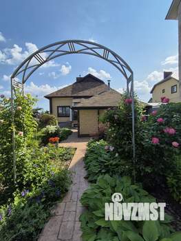 Дом 179м², 2-этажный, участок 8 сот.