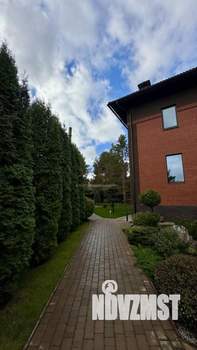 Коттедж 357м², 3-этажный, участок 15 сот.