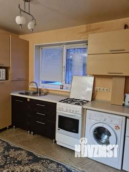 Коттедж 150м², 2-этажный, на длительный срок, 