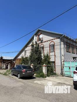 Дом 240м², 2-этажный, на длительный срок, 
