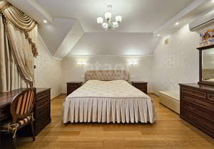 Дом 277м², 2-этажный, участок 1009 сот.  