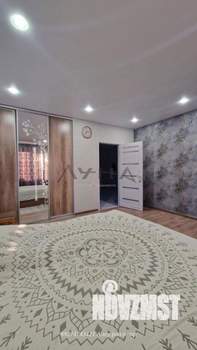 Дом 225м², 2-этажный, участок 10 сот.  