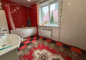 Дом 266м&sup2;, 2-этажный, участок 13 сот.  