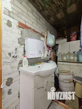 Дом 60м², 2-этажный, участок 6 сот.  