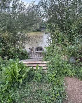 Дом 40м², 2-этажный, участок 5 сот.  