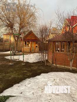 Коттедж 438м², 3-этажный, участок 10 сот.  