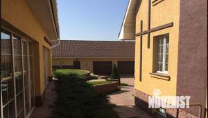 Коттедж 260м², 3-этажный, участок 12 сот.  