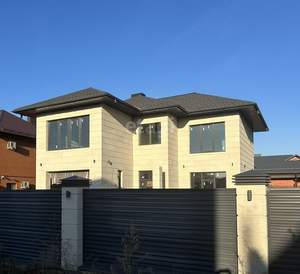 Дом 240м², 2-этажный, участок 5 сот.  