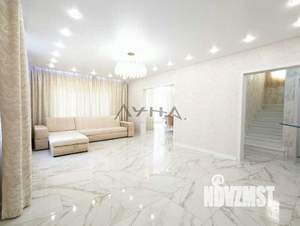 Дом 190м², 2-этажный, участок 5 сот.  