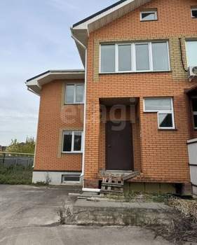 Дом 236м², 3-этажный, участок 5 сот.  