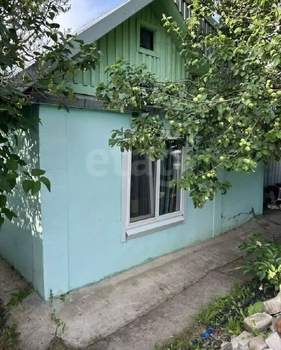 Дом 40м², 2-этажный, участок 5 сот.  