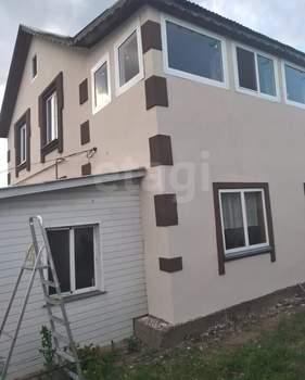 Дом 220м², 2-этажный, участок 11 сот.  