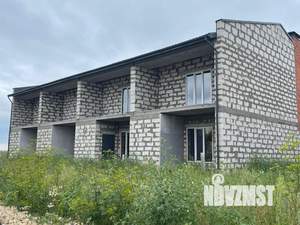 Дом 549м², 2-этажный, участок 10 сот.  