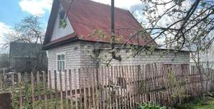 Дом 25м², 2-этажный, участок 4 сот.  