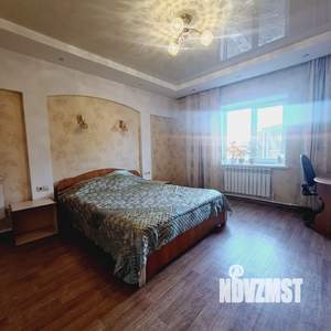 Коттедж 190м², 2-этажный, участок 9 сот.  