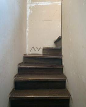 Дом 93м&sup2;, 2-этажный, участок 10 сот.  