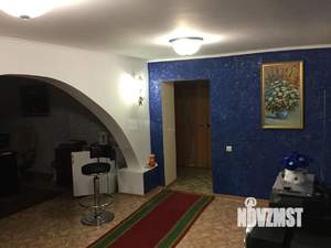 Коттедж 212м², 2-этажный, участок 4 сот.  