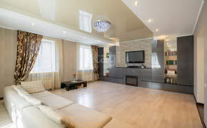 Дом 288м², 2-этажный, участок 11 сот.  