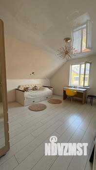 Коттедж 175м², 2-этажный, участок 5 сот.  