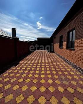 Дом 130м², 2-этажный, участок 5 сот.  