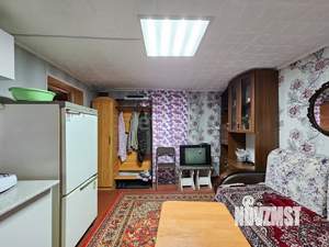 Дом 60м², 2-этажный, участок 6 сот.  