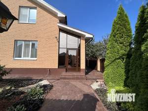 Коттедж 290м², 2-этажный, участок 8 сот.  