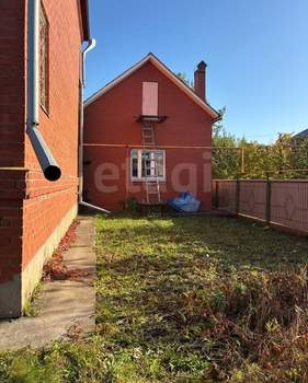 Дом 349м&sup2;, 2-этажный, участок 12 сот.  