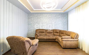 Дом 241м², 2-этажный, участок 8 сот.  