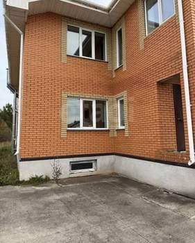 Дом 236м&sup2;, 3-этажный, участок 5 сот.  